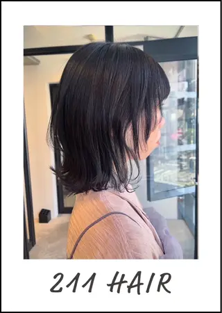 ミディアム カラー 馬場 菜乃夏のヘアスタイル