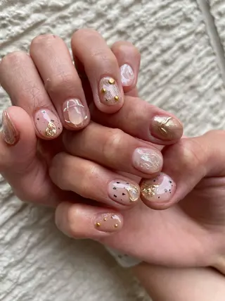 ロング カラー ヘアアレンジ キッズ ネイル マツエク・マツパ アイブロウ 福田 加奈のネイルデザイン