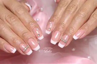 ネイル Lulu nail salon 南堀江店所属・西村 あやかのネイルデザイン