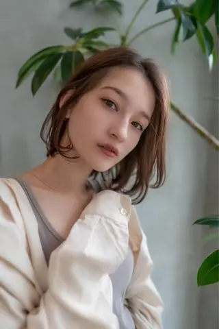 ミディアム 💘MICOTO藤沢 髪質改善ブリーチ💘のヘアスタイル