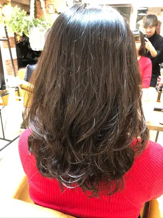 セミロング 髪質改善縮毛矯正 リピートNo.1米倉のヘアスタイル