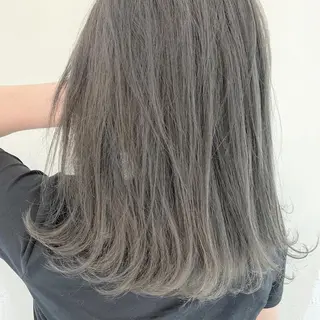 ミディアム VOICE　hair所属・レイヤーカット 川田くるみのヘアスタイル