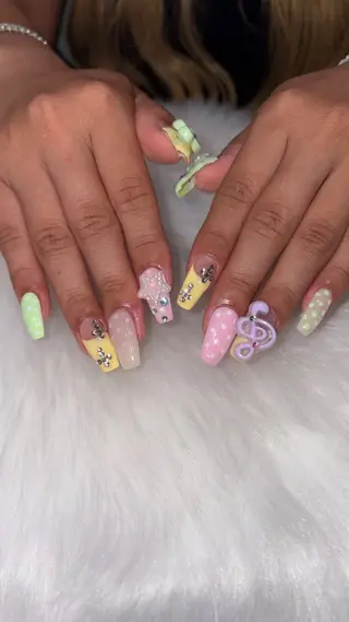 ネイル 👽個性派ネイル🎀 komachiのマツエク・マツパデザイン