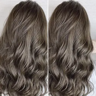 セミロング ブリーチなしダブル/ レイヤーカット 小棹のヘアスタイル