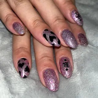 ネイル 🪐富島彩夏 /海外nail🪐のネイルデザイン