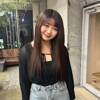 ロング 鈴木瑛里／ブロンド ベージュ／男女のヘアスタイル