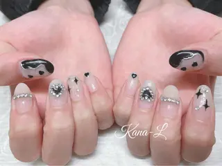 カラー ネイル 芦辺 香奈のネイルデザイン