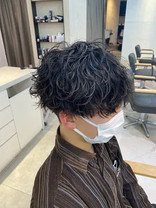 パーマ メンズ 新宿【メンズパーマ】 塩澤太一のヘアスタイル
