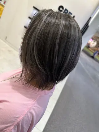 ミディアム 岸 保奈美のヘアスタイル
