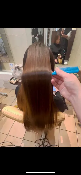 ロング 地毛風ストレート ⚡️下ノ村柊斗⚡️のヘアスタイル