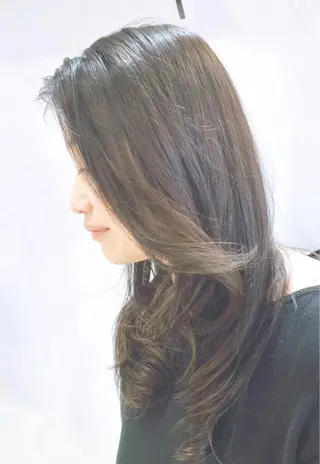 ロング パーマ 福地 礼奈のヘアスタイル