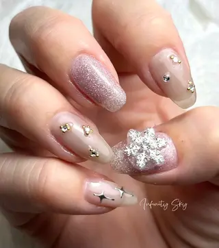 ネイル infinity skyのネイルデザイン