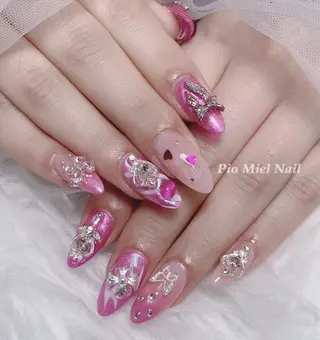 ネイル HANA 長さだしのネイルデザイン