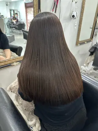 ロング 岡崎/レイヤーカット ／縮毛矯正/美髪のヘアスタイル