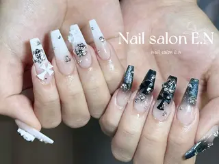 ネイル E.N🦋 長さ出し/持ち込みのネイルデザイン