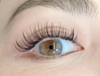 マツエク・マツパ Five  Beauty  Clinic所属・ファイブ ビューティクリニックのマツエク・マツパデザイン