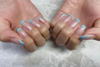 ネイル *RAIMU* HOLOGRAMのネイルデザイン