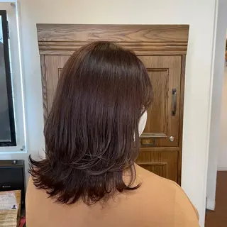 ミディアム 岩間 美侑のヘアスタイル