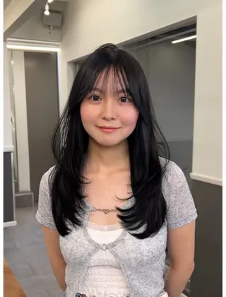 カラー mayu /韓国風/艶カラーのヘアスタイル