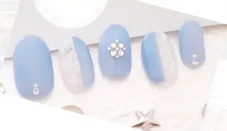 ネイル ゲン レイカのネイルデザイン