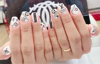 ネイル R salonのネイルデザイン