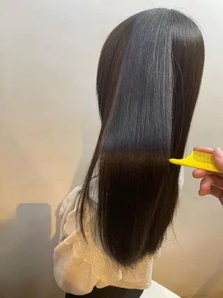 ロング シンタニナオト /梅田茶屋町のヘアスタイル