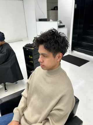 ショート パーマ メンズ 【メンズパーマ特化】 🍏網中勇喜のヘアスタイル