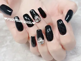 ネイル Nail •Head スパFortunaのネイルデザイン