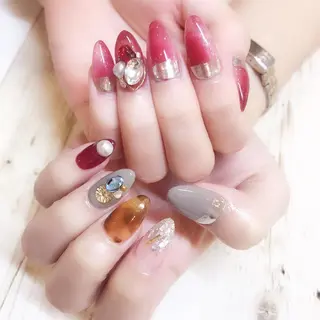 ネイル nailstudio ′ecole所属・nailstudio ′ecoleのネイルデザイン