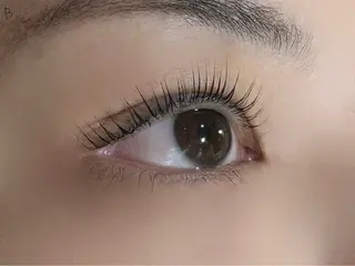 マツエク・マツパ akari 💡のマツエク・マツパデザイン