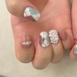 ネイル アトリエ　ミモザ所属・いまむら あかりのネイルデザイン