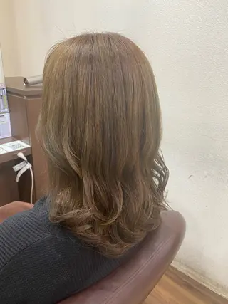 セミロング カラー 仲井 充のヘアスタイル