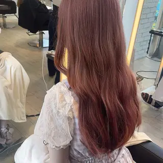 ロング カラー ブリーチ/髪質改善/ ハイトーン/暖色のヘアスタイル