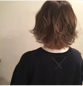 ショート カラー 店長 奈須 雄紀のヘアスタイル