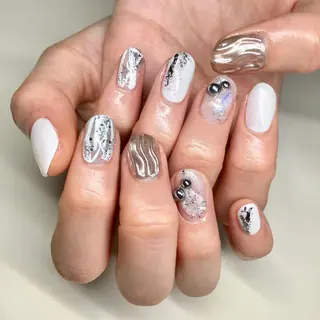 ネイル マツエク・マツパ 福田 加奈のネイルデザイン