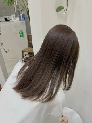 ミディアム カラー COQOO ORGANIC所属・河野 凛依のヘアスタイル