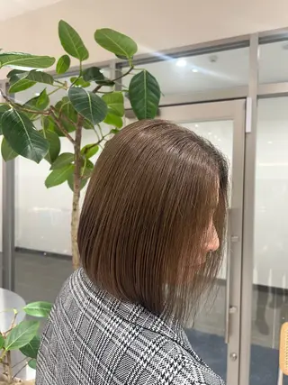 ショート カラー 古賀 雄歩のヘアスタイル