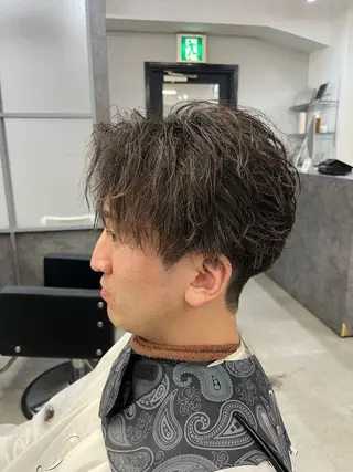 ミディアム AI TOKYO men's 渋谷所属・カマタ ハルキのヘアスタイル