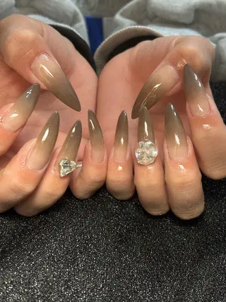 ネイル ✴︎ Delightのネイルデザイン