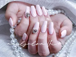 ネイル ✨Nailsalon Vi+✨のネイルデザイン