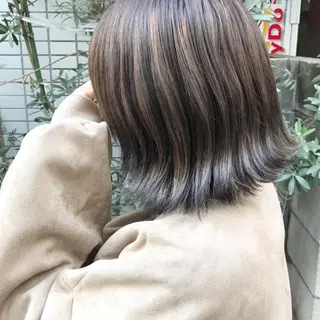 ミディアム カラー 🫧透明感カラー/ ボブ/小笠原汐海🪽のヘアスタイル