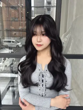 ロング MaisonHALU さくらのヘアスタイル