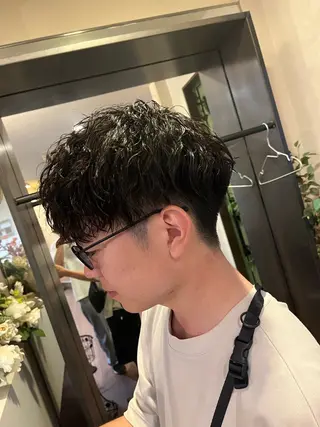パーマ メンズ パーマが得意な【最高 悠斗】のヘアスタイル