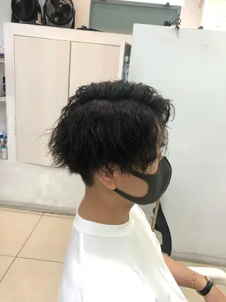 ショート パーマ メンズ 髪質改善× ハイライト溝江のヘアスタイル