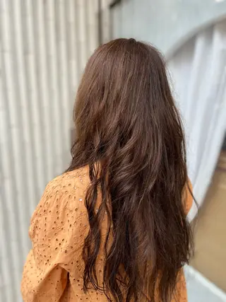 ロング カラー パーマ Yanagi Yのヘアスタイル