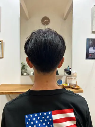 ショート メンズ 根石 結菜のヘアスタイル