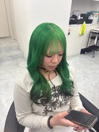 カラー ハイトーン/透明感 艶カラー/SAKI‎のヘアスタイル