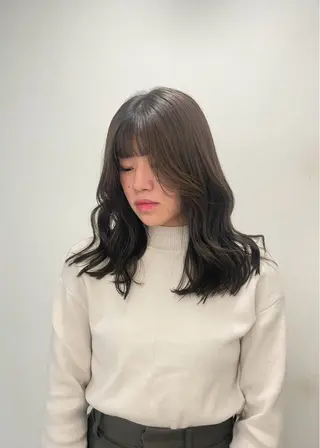 ロング 🎨白髪染め/ マニキュア/近藤怜那のヘアスタイル