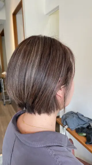 ショート chillout🌱 武田安未のヘアスタイル