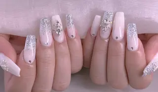 ネイル 美爪パラジェル導入店 Sunnilyのネイルデザイン